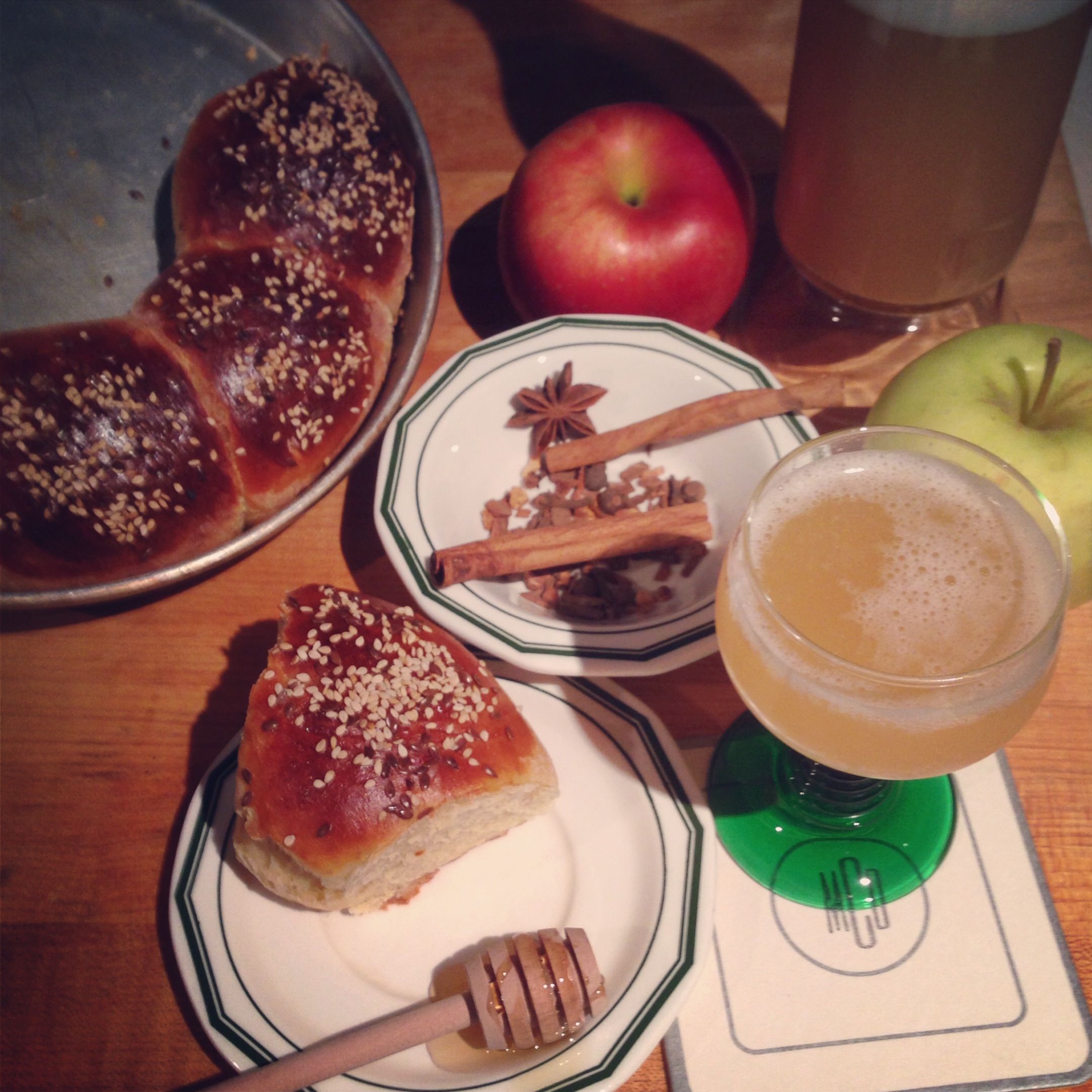 Homebrewed Cider and Seeded Honey Dinner Rolls